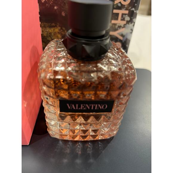 Valentino Donna Born in Roma, 3.4 oz - Picture 3 of 7